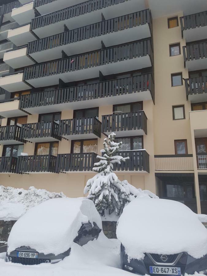 Front De Neige Isola 2000 Apartment Exterior foto